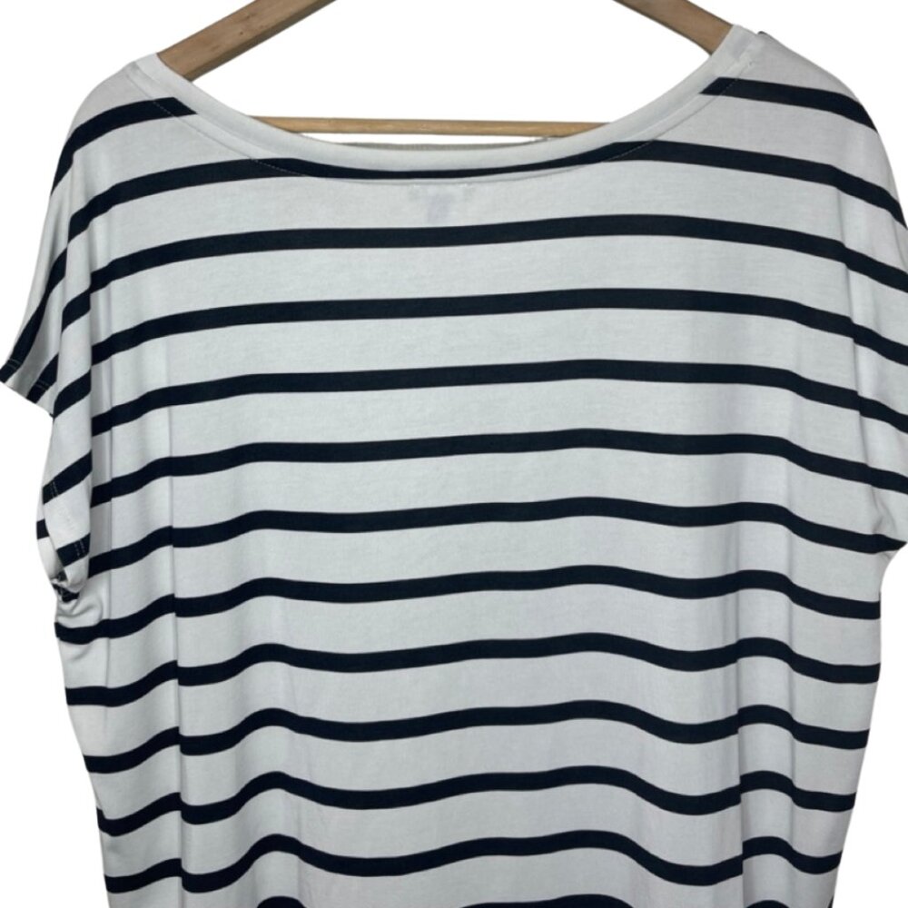 EXPRESS | Navy Blue & White Boxy Striped Short Sleeve Tee | Size M - Picture 6 of 11
